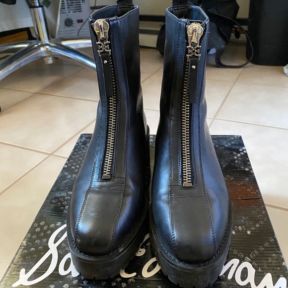 Sam Edelman Jacquie Zip Lug Sole Boots 
